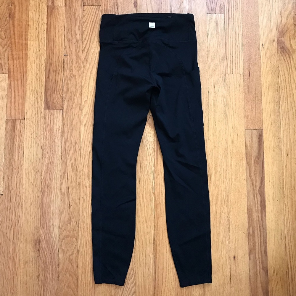 Vuori Black Stride Performance Leggings XS